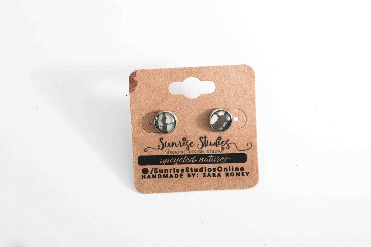 Hand-Crafted REAL BUTTERFLY WINGS in resin & stainless steel -- STUD Earrings!