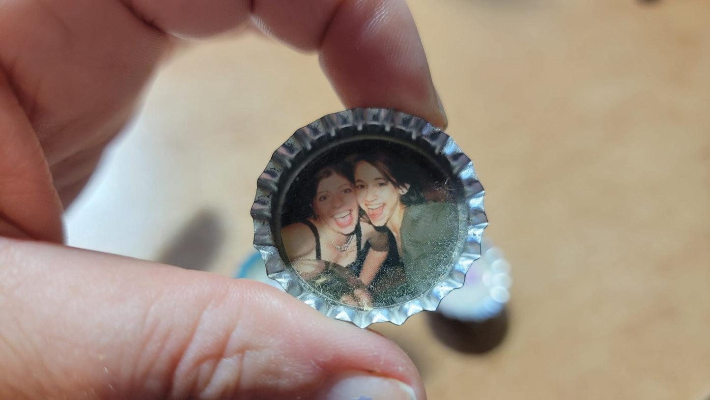 Custom Photo Bottlecap MAGNET for the Fridge! (Insert Your Photos!)